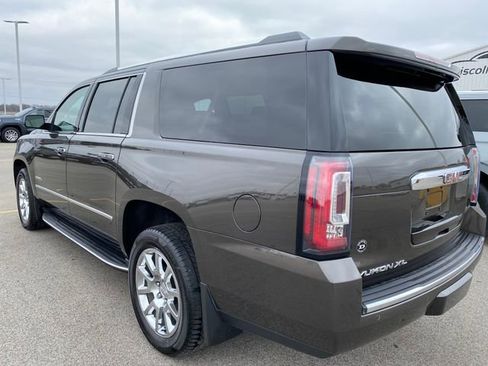 Used 2020 GMC Yukon XL Denali image 7
