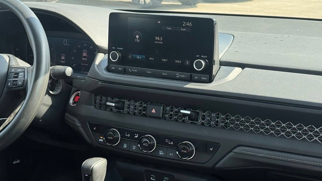 Used 2023 Honda Accord EX image 12