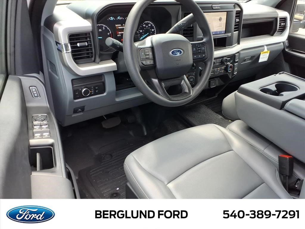 New 2025 Ford F350 XL AWD/4WD image 12
