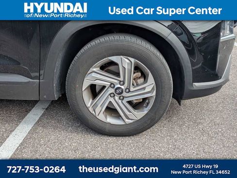 Used 2023 Hyundai Santa Fe SEL image 5