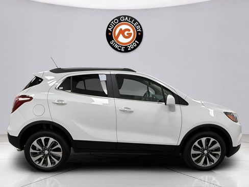 Used 2022 Buick Encore Preferred w/ Safety Package AWD/4WD image 8