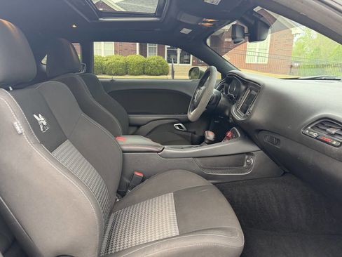 Used 2021 Dodge Challenger R/T Scat Pack image 21