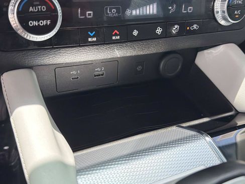Used 2022 Mitsubishi Outlander SEL FWD image 24