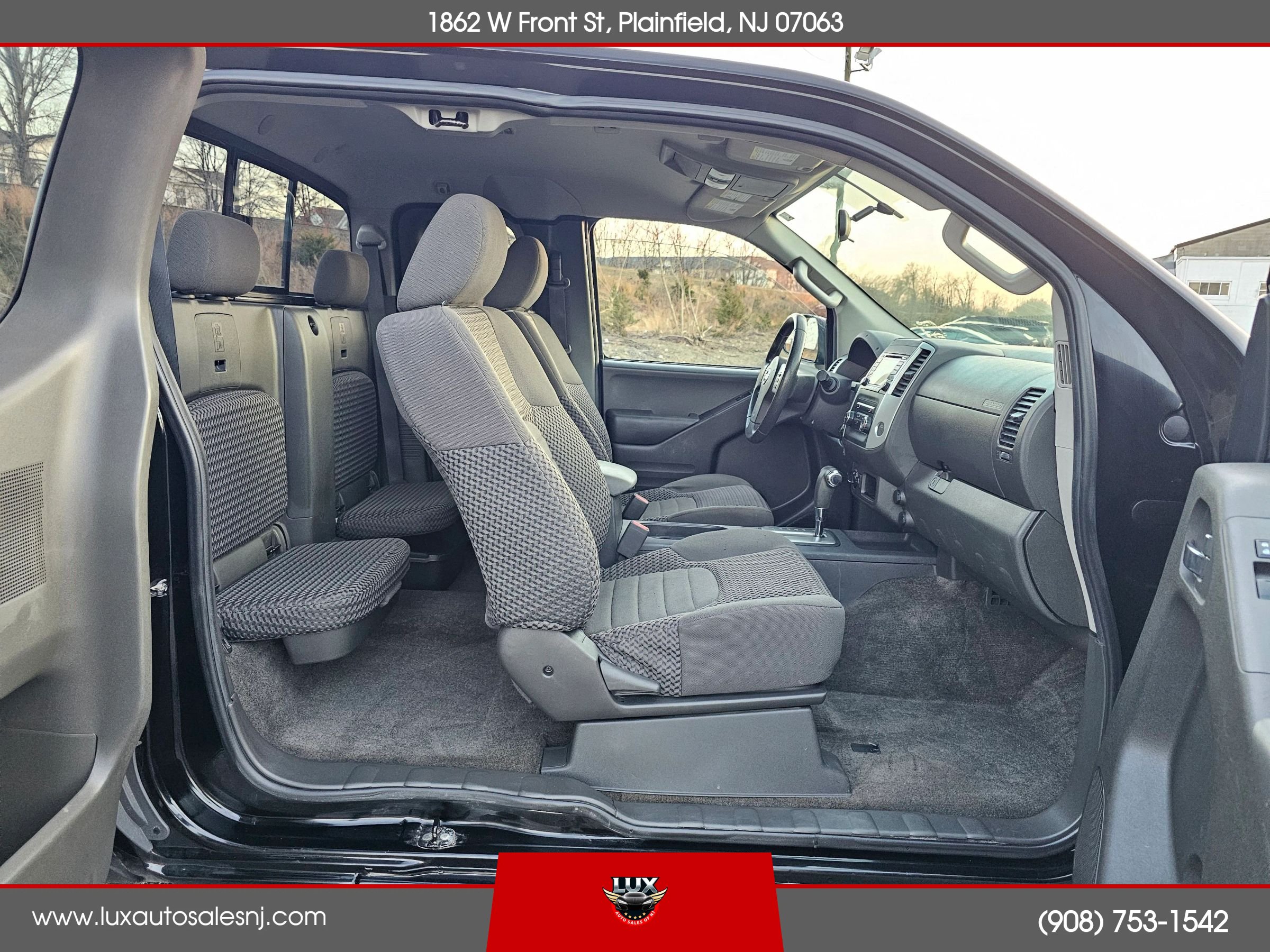 Used 2015 Nissan Frontier SV AWD/4WD image 15