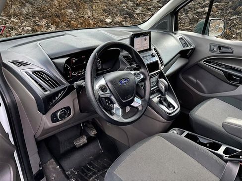 Used 2019 Ford Transit Connect XL image 10