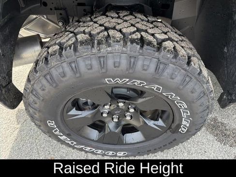 Used 2026 RAM 1500 Warlock AWD/4WD image 16