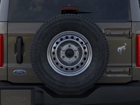 New 2025 Ford Bronco 2-Door image 24