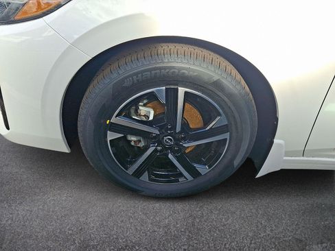 New 2025 Nissan Sentra SV image 4