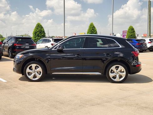 Used 2021 Audi Q5 2.0T Premium Plus w/ Premium Plus Package AWD/4WD image 4