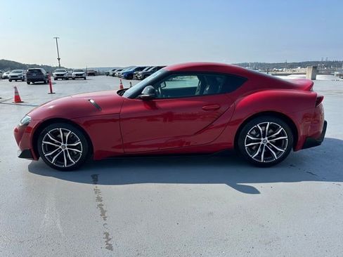 Certified 2021 Toyota Supra w/ Safety & Technology Package image 10
