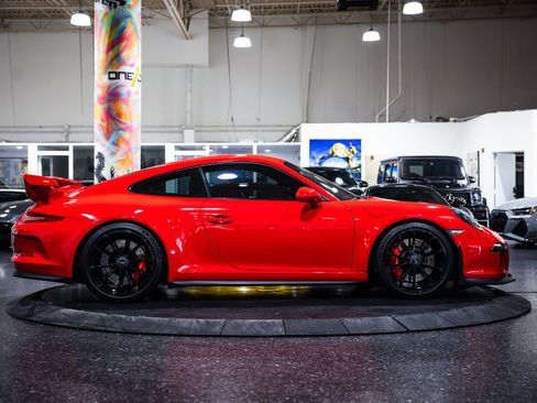 Used 2014 Porsche 911 GT3 image 26