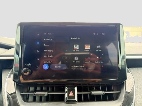 Used 2024 Toyota Corolla LE FWD image 15