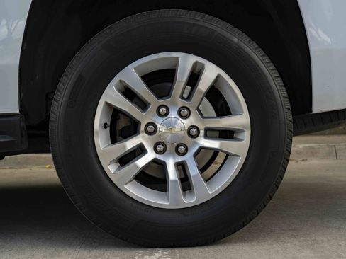 Used 2016 Chevrolet Tahoe LT RWD image 15