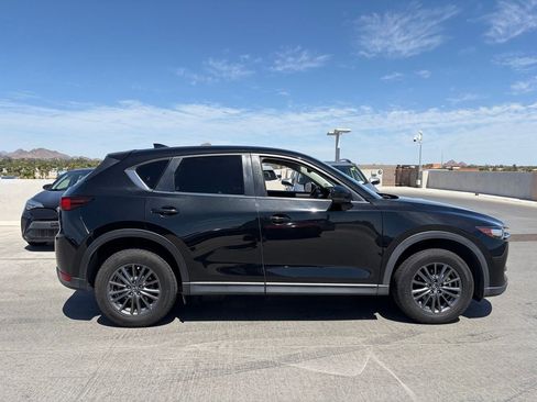 Used 2021 MAZDA CX-5 Touring FWD image 3