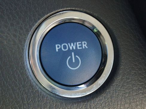 Used 2024 Toyota Camry XSE image 9