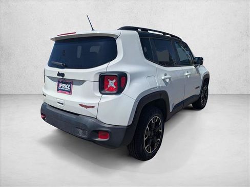 Used 2023 Jeep Renegade Trailhawk AWD/4WD image 5