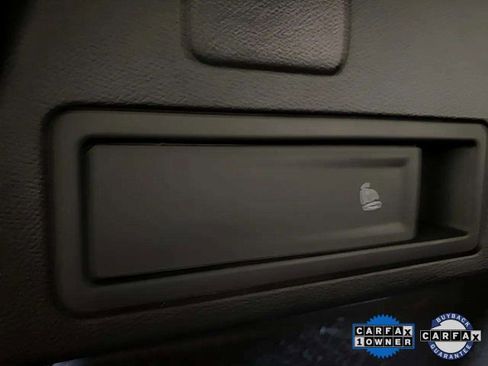 Used 2024 Volkswagen Tiguan SEL R-Line image 91