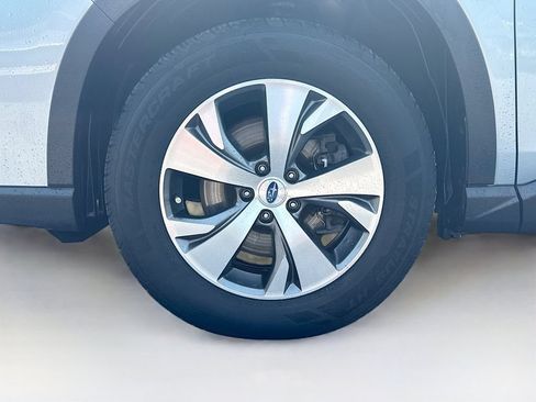Used 2021 Subaru Ascent Premium w/ Convenience Package AWD/4WD image 31