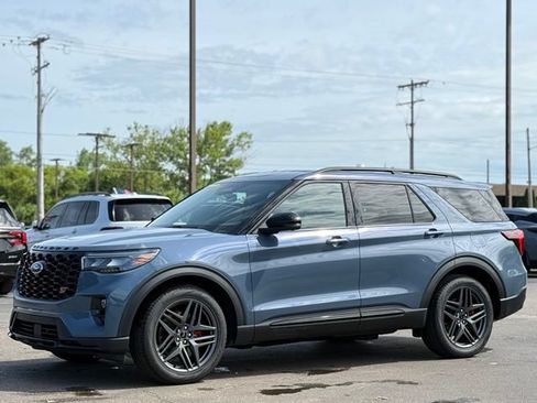 New 2026 Ford Explorer ST AWD/4WD image 36