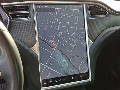 Used 2017 Tesla Model X 100D image 23