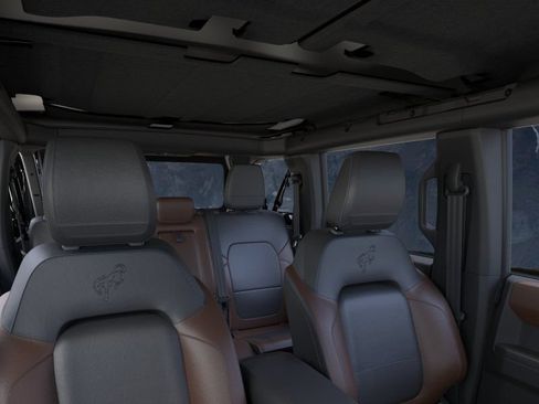New 2024 Ford Bronco Outer Banks AWD/4WD image 12