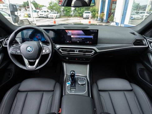Used 2023 BMW i4 eDrive40 w/ Premium Package RWD image 2