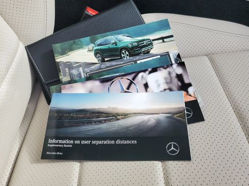 Used 2022 Mercedes-Benz GLS 450 4MATIC image 54