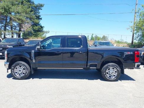 Certified 2024 Ford F350 Lariat w/ Lariat Ultimate Package AWD/4WD image 5