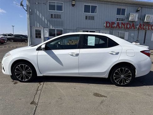 Used 2014 Toyota Corolla S image 3