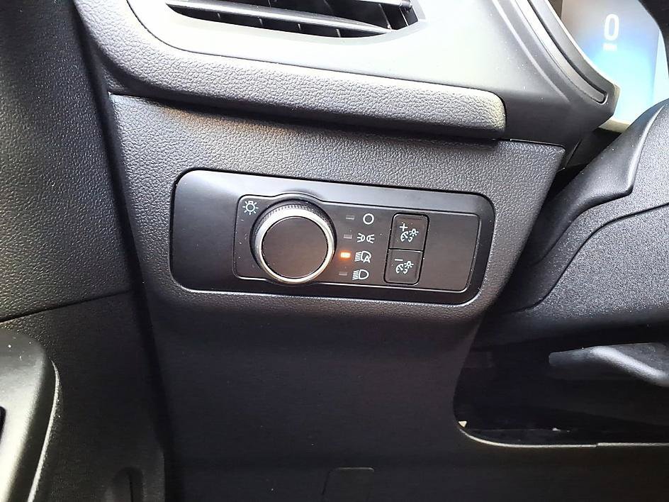 Used 2025 Ford Escape Active AWD/4WD image 31