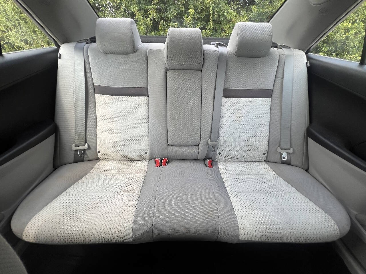 Used 2014 Toyota Camry FWD image 29