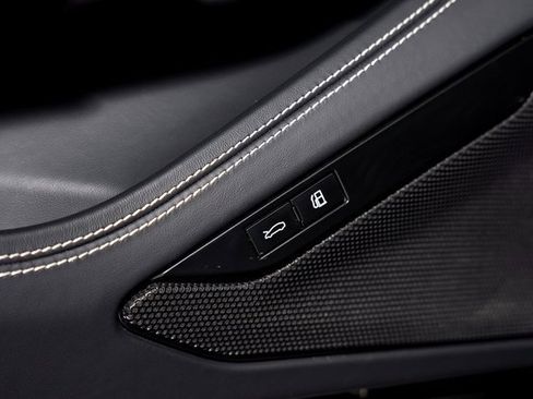 Certified 2021 Ferrari F8 Tributo image 55