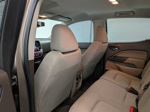 Used 2016 GMC Canyon SLE w/ SLE Convenience Package image 18