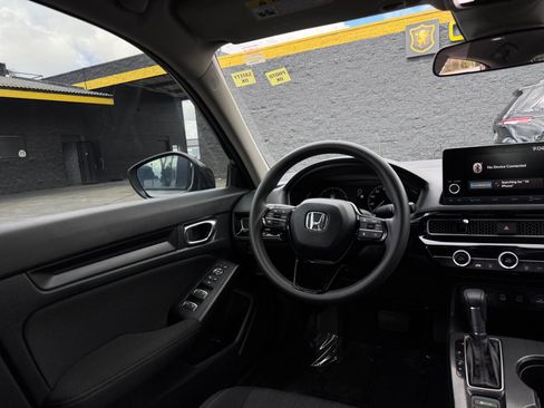 Used 2025 Honda Civic LX image 19