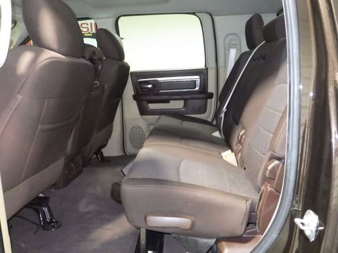 Used 2017 RAM 2500 Big Horn image 8