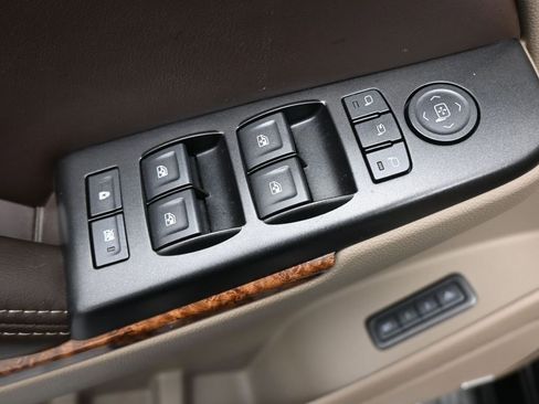 Used 2016 Chevrolet Tahoe LTZ image 13