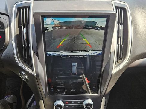 Used 2024 Ford Edge SEL AWD/4WD image 33