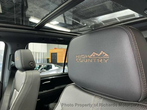 Used 2026 Chevrolet Tahoe High Country w/ Sun And Tow Package AWD/4WD image 10