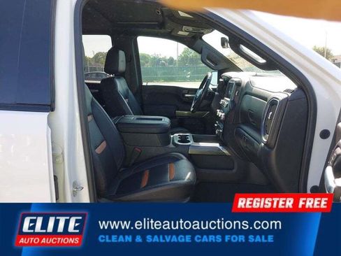 Used 2021 GMC Sierra 1500 AT4 w/ AT4 Premium Package AWD/4WD image 9