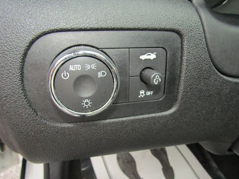 Used 2013 Chevrolet Impala LT FWD image 20