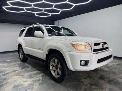 Used 2006 Toyota 4Runner Limited image 7