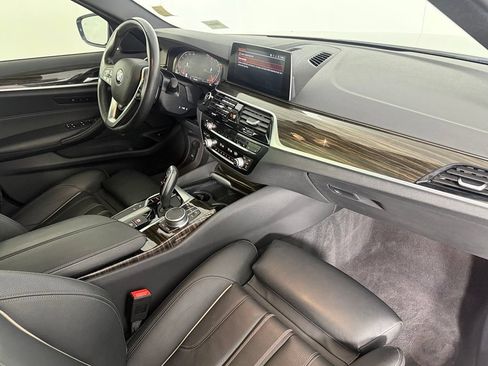 Used 2020 BMW 540i w/ Convenience Package RWD image 14