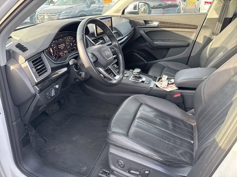 Used 2019 Audi Q5 Prestige image 11