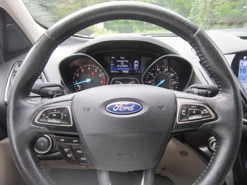 Used 2017 Ford Escape Titanium AWD/4WD image 7