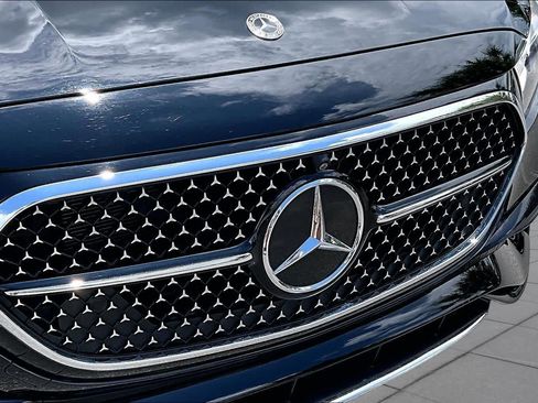 Used 2025 Mercedes-Benz E 350 Sedan image 30