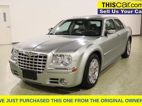 Used 2006 Chrysler 300 C RWD image 3