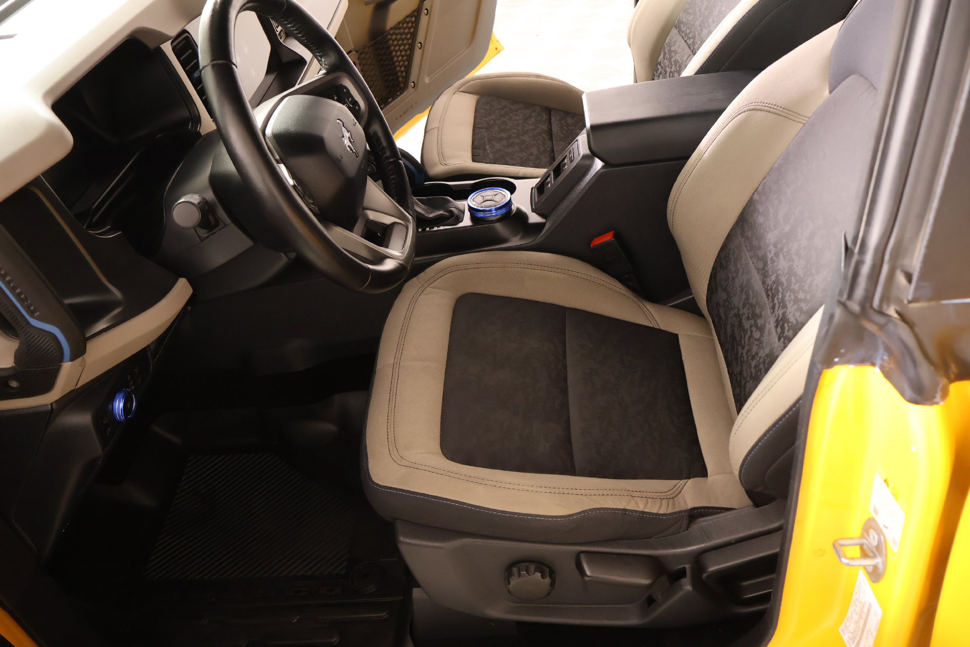 Used 2022 Ford Bronco Wildtrak AWD/4WD image 12