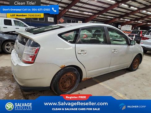Used 2005 Toyota Prius FWD image 4