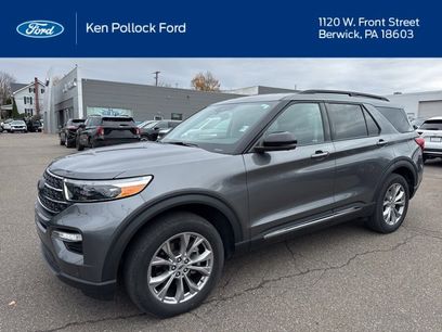 Certified 2023 Ford Explorer XLT w/ Equipment Group 202A