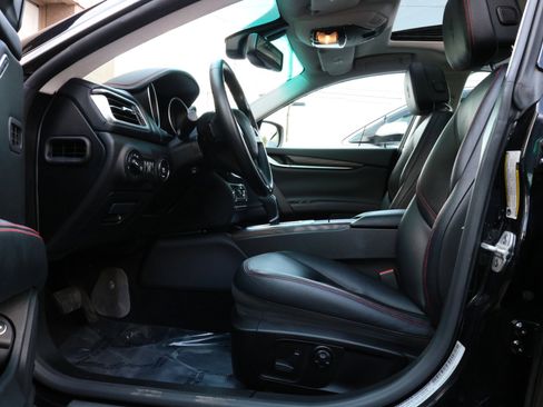 Used 2016 Maserati Ghibli S Q4 image 21